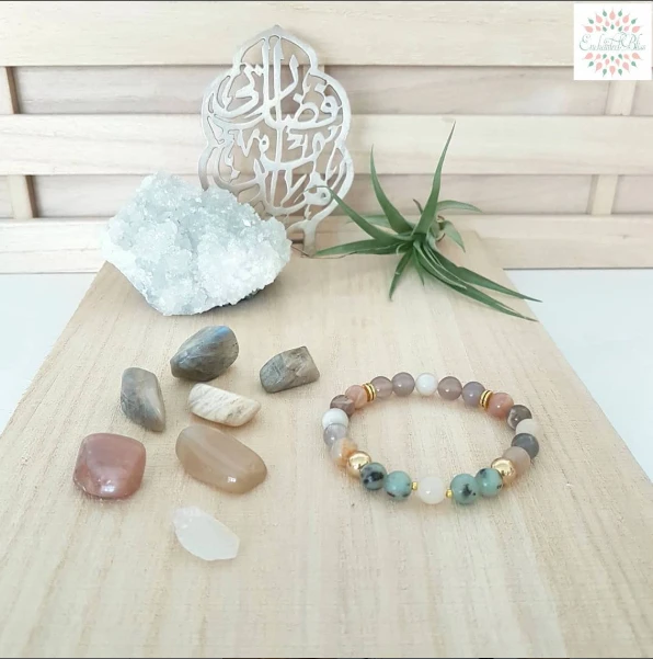 Lotus Jasper, Peach Moonstone, Grey Agate