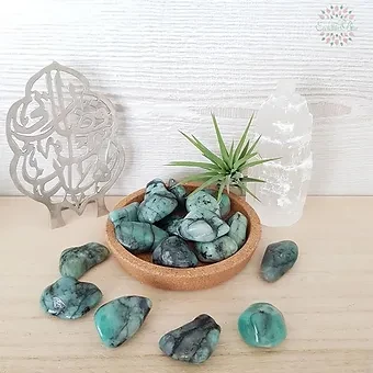 Raw Emerald Tumbled Stone